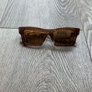 le specs hero alt fit clear chocolate modern cat eye sunglasses eyewear NEW